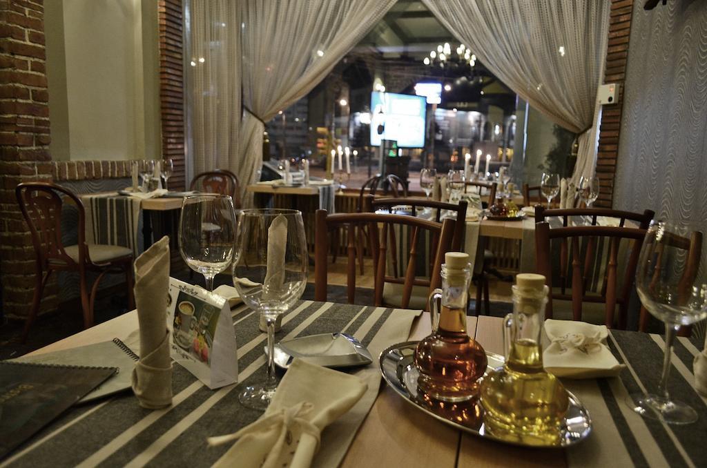 Ambra Boutique Hotel & Bistro Констанца Екстер'єр фото